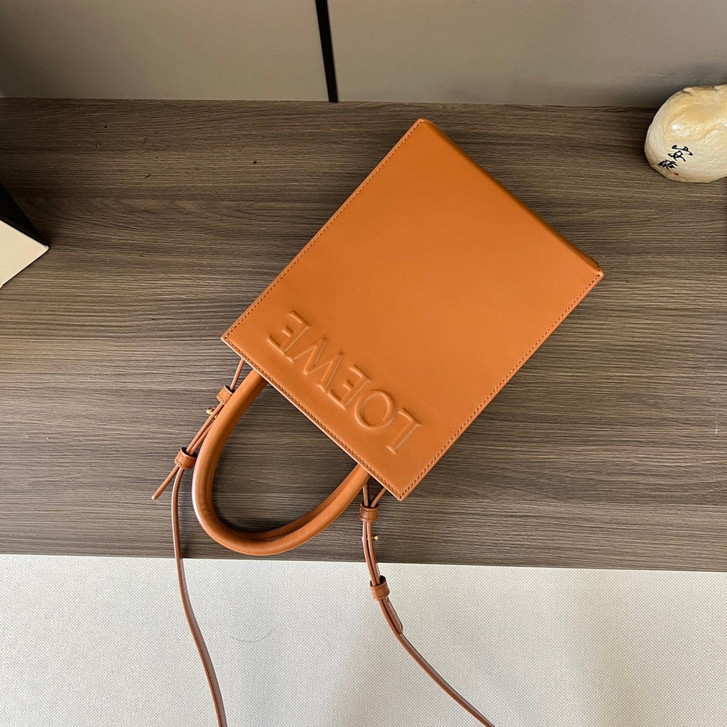 STANDARD A5 TOTE BAG IN BRONZE BROWN CALFSKIN