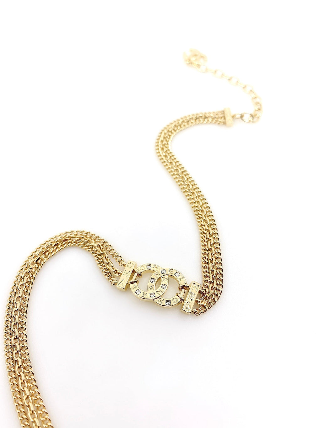 18K  Chanel Chain Choker Necklace