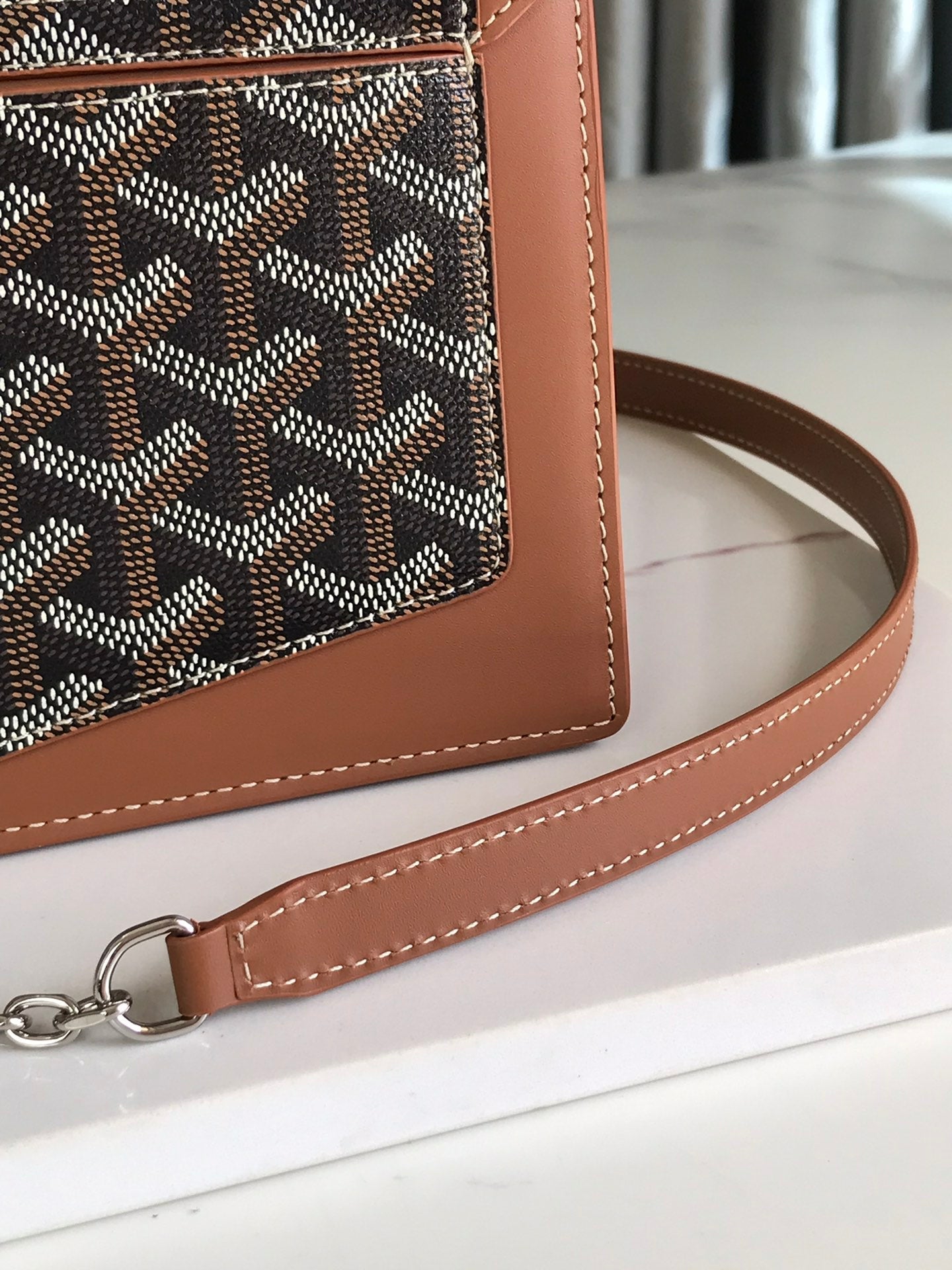 DUCHESSE MARIE-CAROLINE BAG 25 IN BLACK GOYARDINE CANVAS AND TAN SMOOTH CALFSKIN
