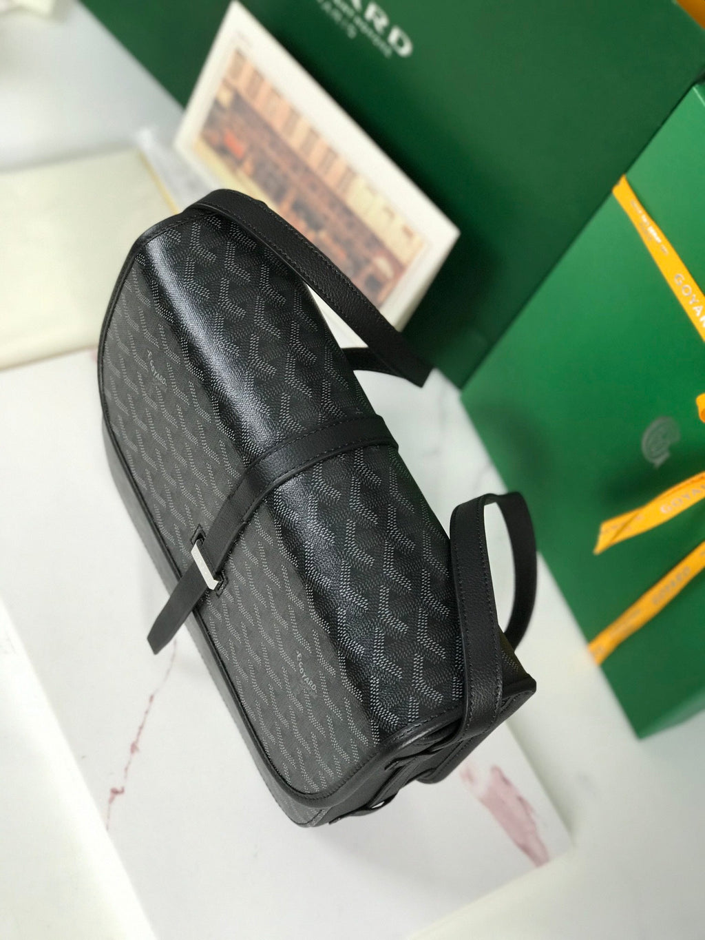 BELVEDERE MM BAG 28 IN BLACK GOYARDINE CANVAS AND CALFSKIN