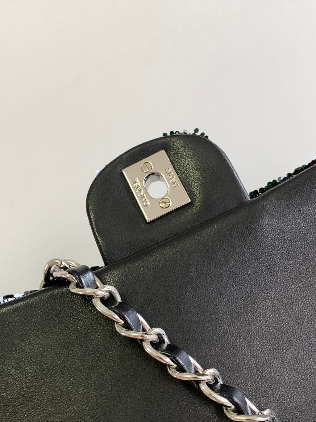 CHANEL 25S FLAP BAG 25 CM IN WHITE MIX BLACK SEQUINS