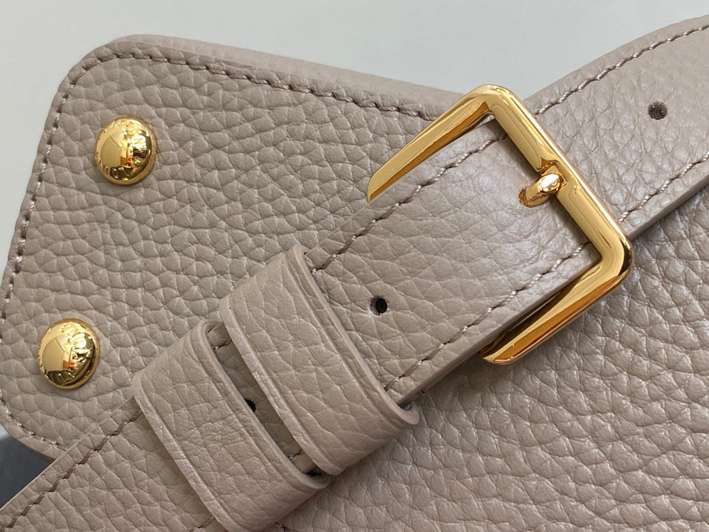 LOUIS VUITTON CAPUCINES MINI 21 IN KHAKI BROWN TAURILLON