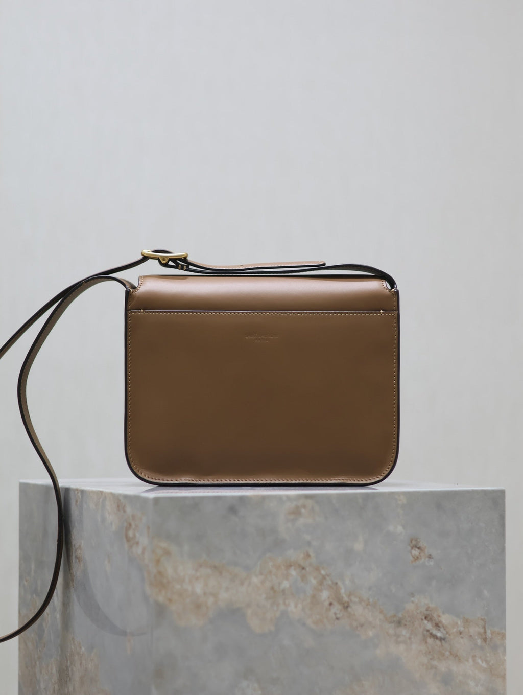 YSL 25S NIKI BABY 22 IN BROWN CALFSKIN GOLD HARDWRE