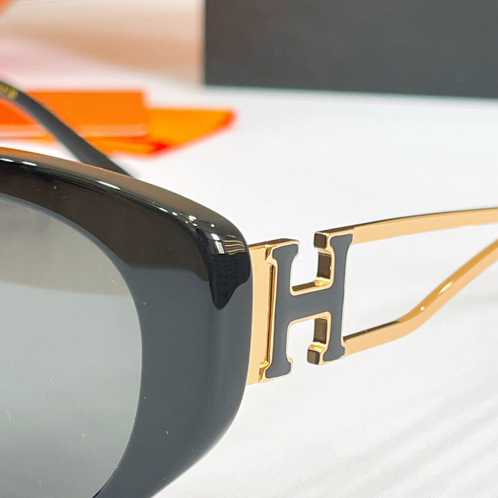 Hermes H8125S Sunglasses