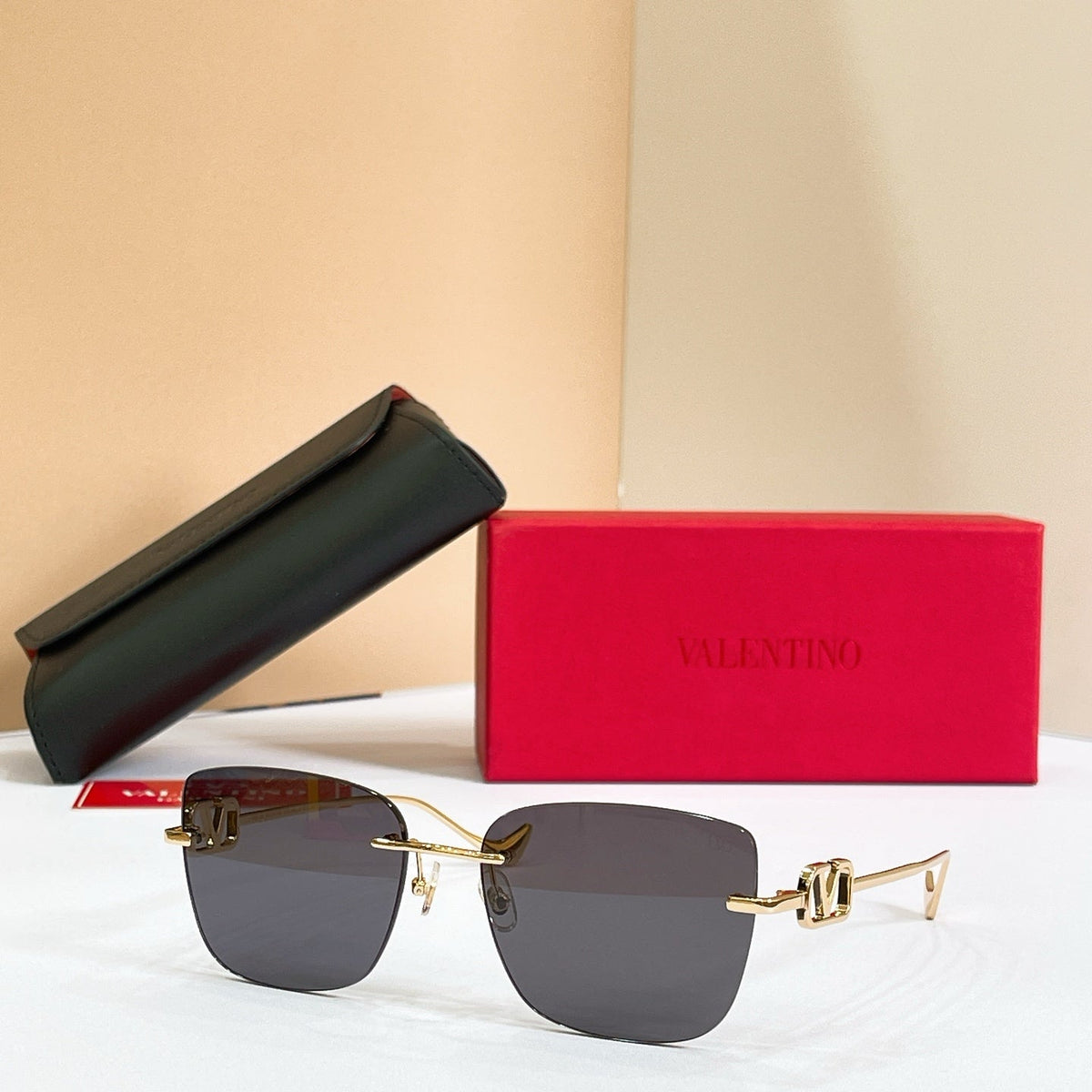Valentino VLS-189 Sunglasses