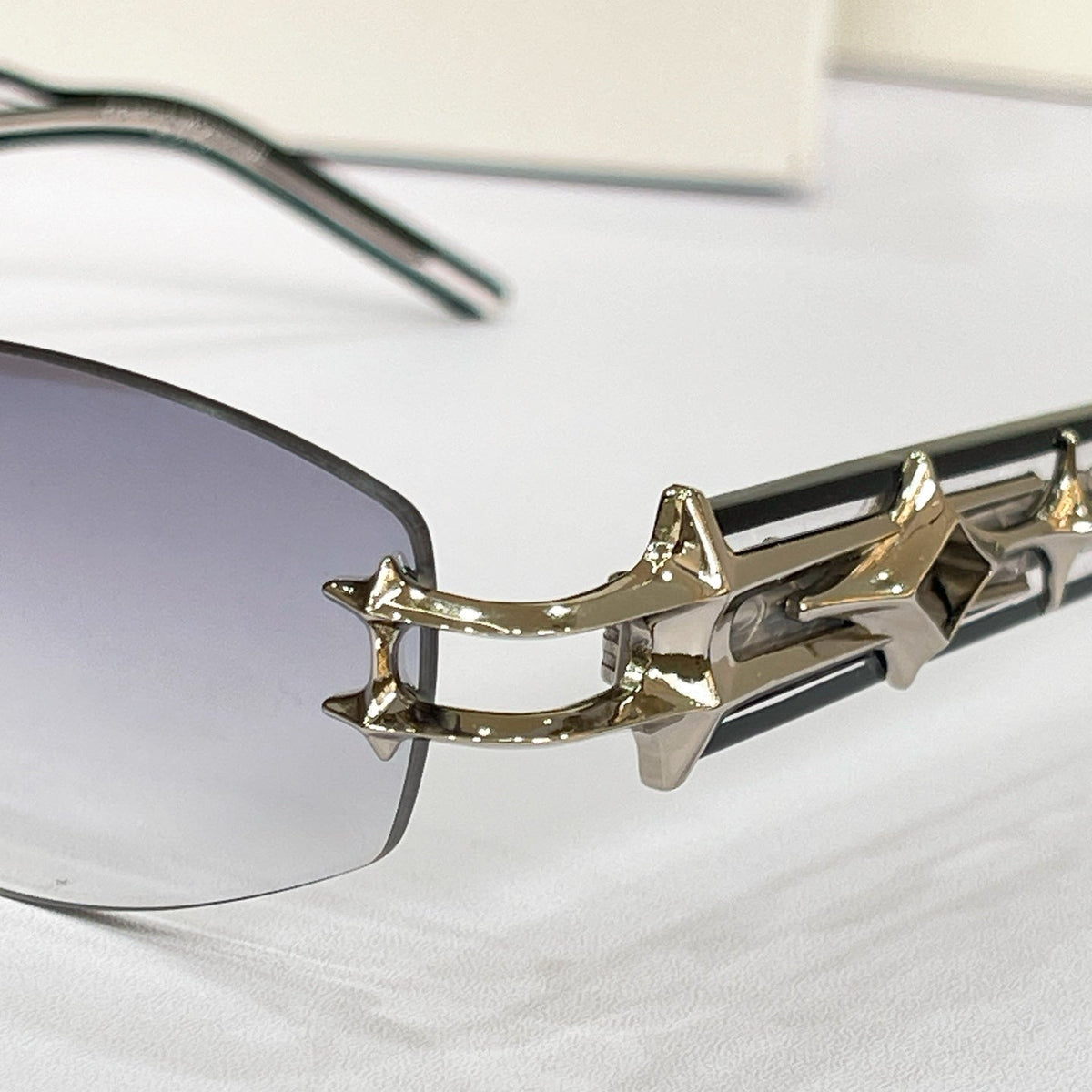 Gentle Monster Manifesto Sunglasses