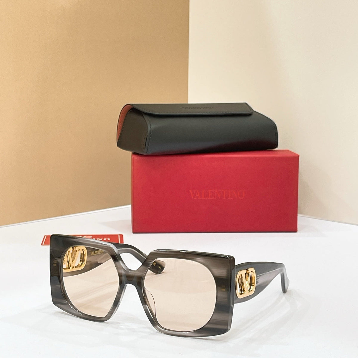 Valentino VG0002S Sunglasses