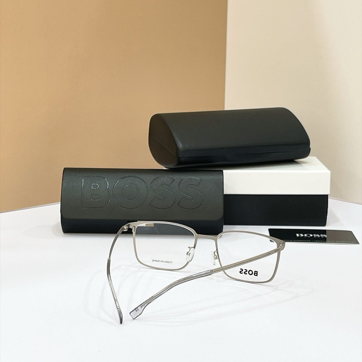 BOSS 1823 Sunglasses