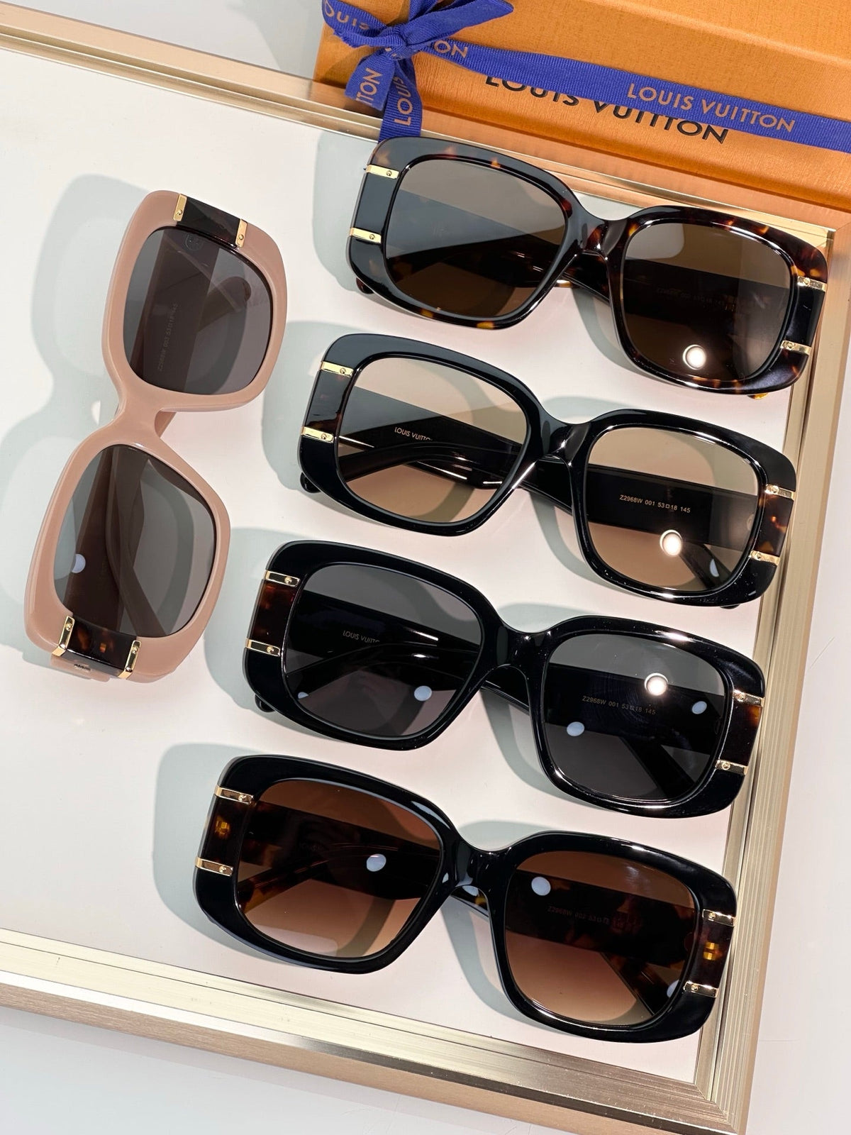 Louis Vuitton Z2968W Sunglasses