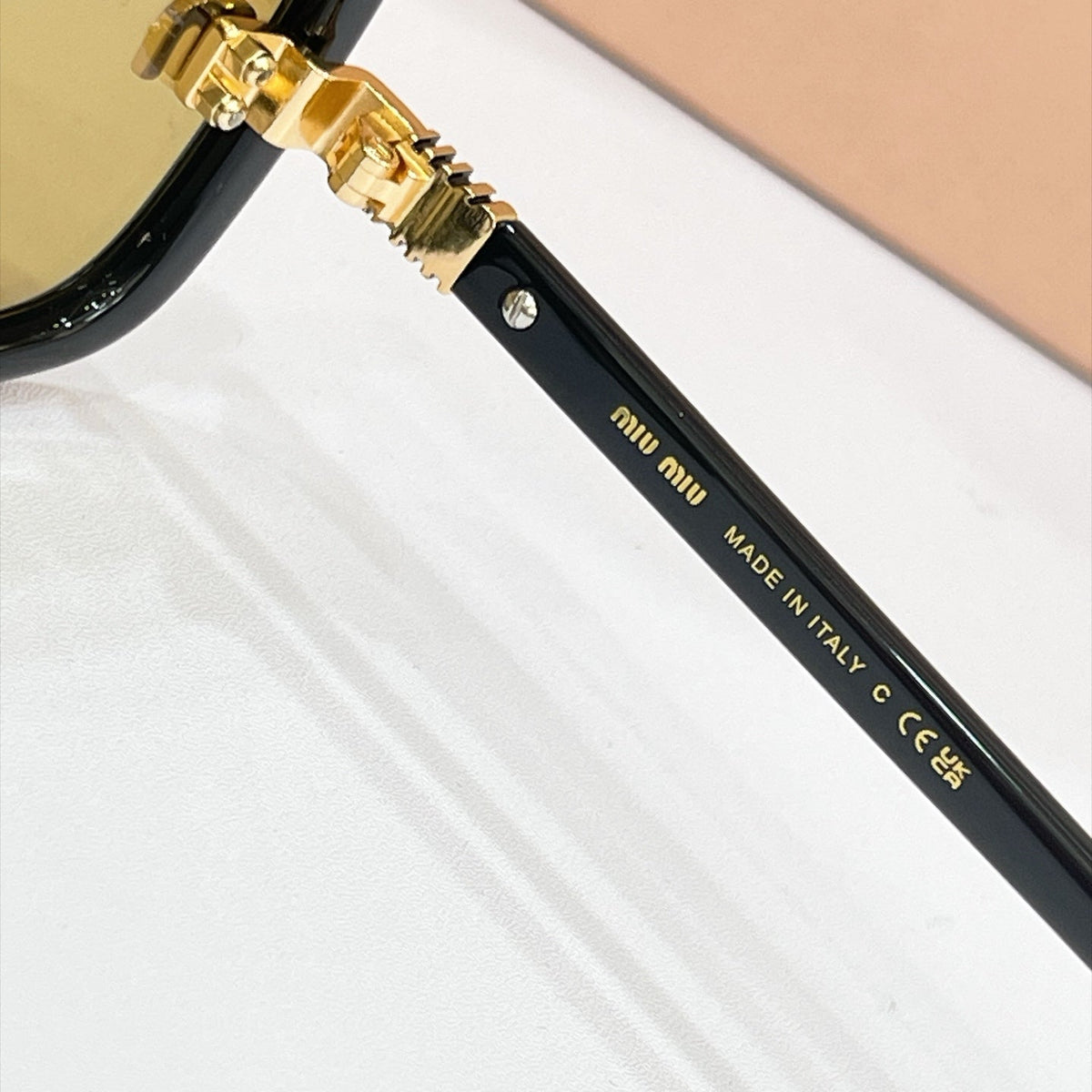 Miu Miu MU 155AV Sunglasses
