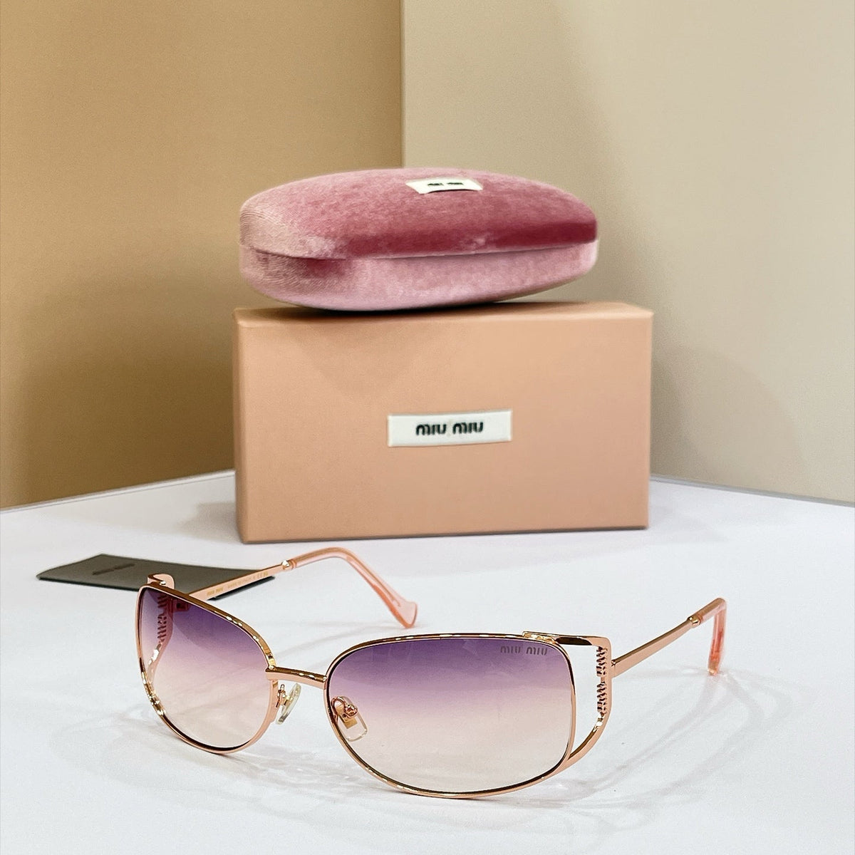 Miu Miu MU 148AV Sunglasses