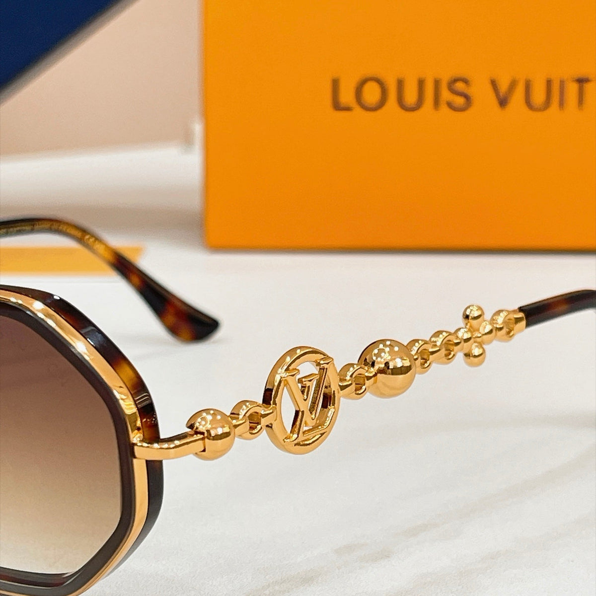 Louis Vuitton Z7532U Sunglasses