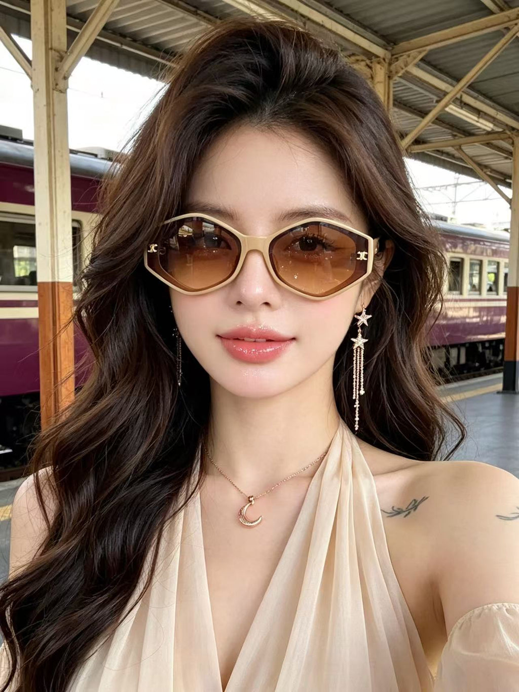 Celine CL40339F Sunglasses